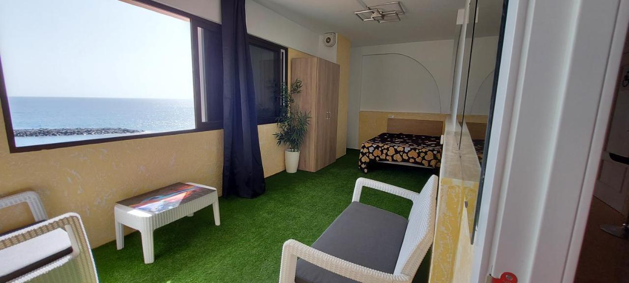 First Line Of The Ocean, 3 Bedrooms & Free Wifi Плая-де-лас-Америкас Экстерьер фото