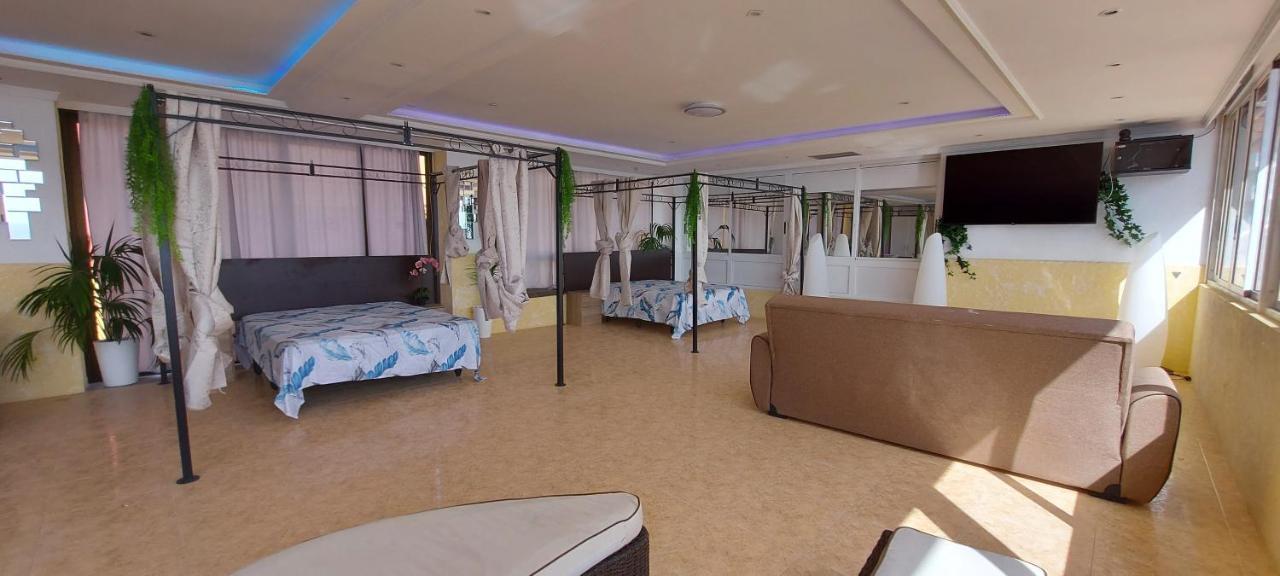 First Line Of The Ocean, 3 Bedrooms & Free Wifi Плая-де-лас-Америкас Экстерьер фото